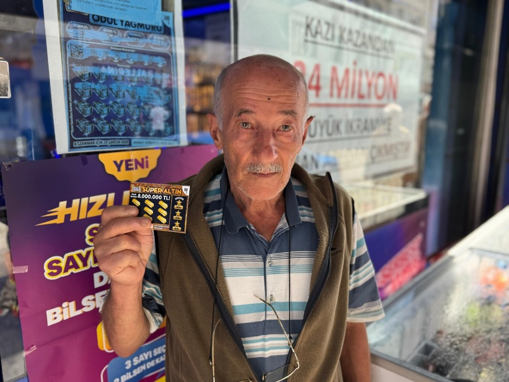 İnşaat işçisi, 300 liraya oynadığı oyunla 24 milyonluk ikramiye kazandı | Bayi sahibi o anları anlattı: Öyle bir bağırdı ki biz de sevincine ortak olduk