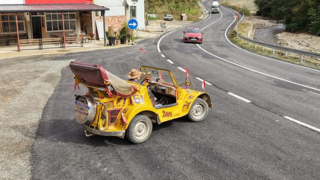 Emekli olduktan sonra Trabzona getirdi Bu aracı başkasının kullanması yasak | 1.5 milyon teklif ettiler ama satmadım