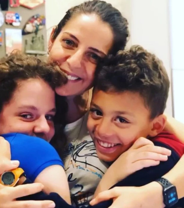 Yaprak Dökümünün Caneriydi... Ünlü oyuncunun mutlu günü