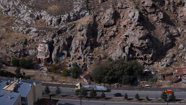 6 ay boyunca burada saklıyorlar İlk kez görenler şaşırıyor | Hiçbir elektrik sistemi yok, tamamen kendi doğallığıyla işliyor