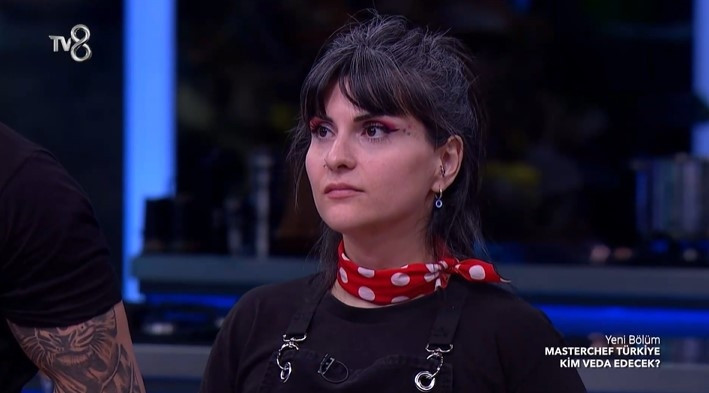 MASTERCHEF KİM ELENDİ, KİM GİTTİ (18 Ekim 2025 Cumartesi) Dün akşam MasterChefte kim elendi, bu hafta kim gitti Veda eden isim belli oldu İşte MasterChef elenen isim