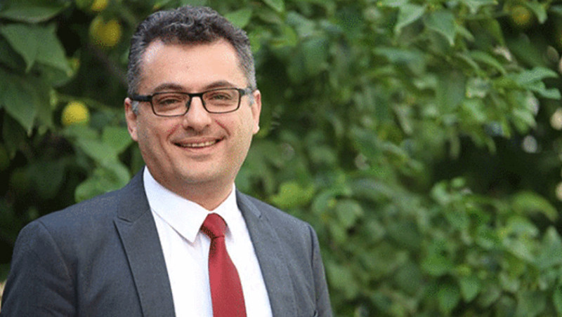 TUFAN ERHÜRMAN KİMDİR, KAÇ YAŞINDA, NERELİ | KKTC (Kıbrıs) Yeni Cumhurbaşkanı Tufan Erhürmanın biyografisi ve hayatı TUFAN ERHÜRMAN KİMDİR, KAÇ YAŞINDA, NERELİ | KKTC (Kıbrıs) Yeni Cumhurbaşkanı Tufan Erhürmanın biyografisi ve hayatı