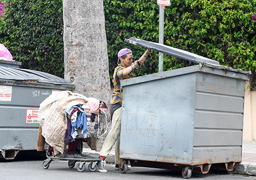 ÇEKTİKLERİNİ ANLATTI