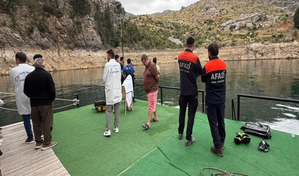 Baraj gölünde kaybolan İrlandalı turisti arama çalışmalarında ikinci gün