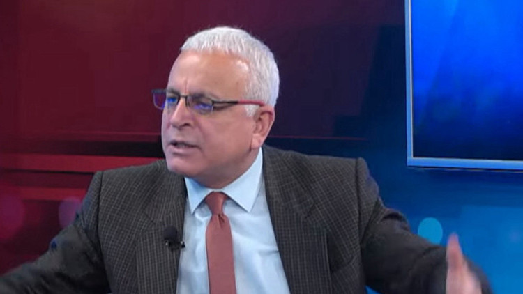 MERDAN YANARDAĞ KİMDİR MERDAN YANARDAĞ KİMDİR