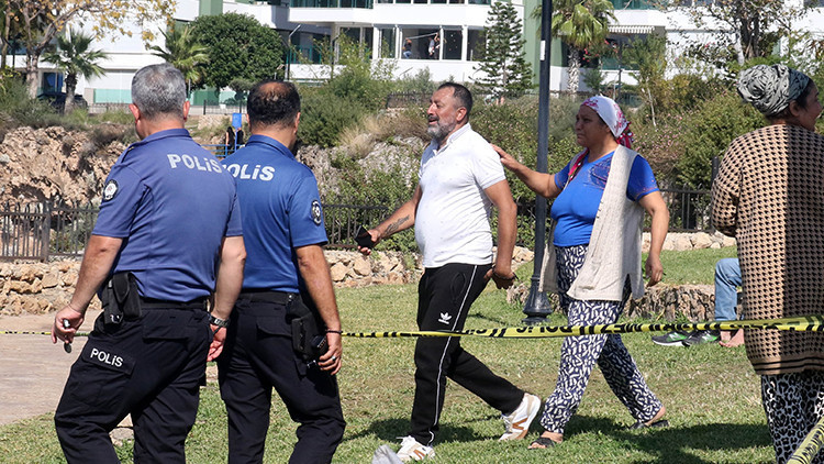44 yaşındaki adam falezlerde ölü bulundu 44 yaşındaki adam falezlerde ölü bulundu