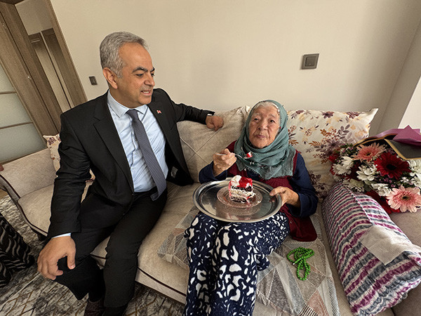 7 çocuğu ve 20 torunu var Cumhuriyet ile aynı yaşta | Yıllara meydan okudu: Oğlu, en büyük üzüntüsünü açıkladı