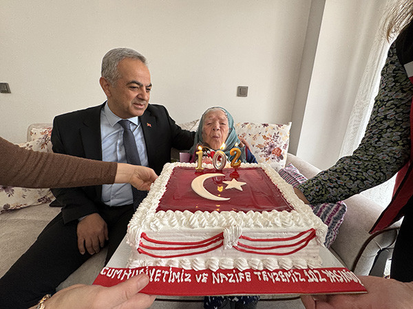 7 çocuğu ve 20 torunu var Cumhuriyet ile aynı yaşta | Yıllara meydan okudu: Oğlu, en büyük üzüntüsünü açıkladı