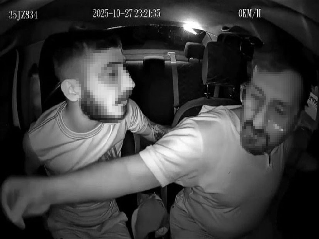 İzmir'de taksiciye darp kamerada: 1 tutuklama