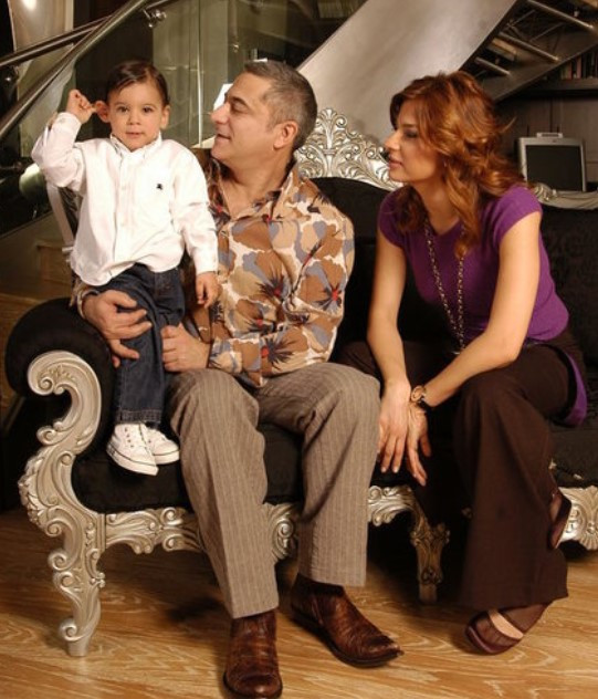 Eski eşlerimden özür diliyorum, hepsini aldattım