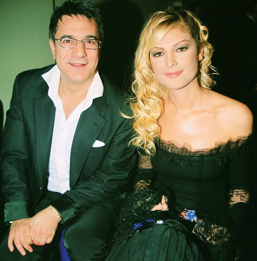 Eski eşlerimden özür diliyorum, hepsini aldattım