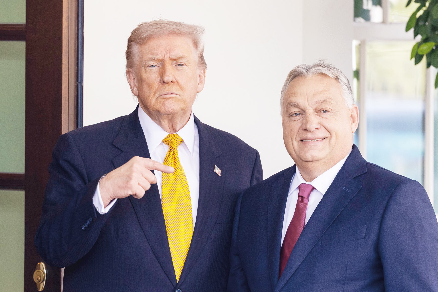 Petrol alımına yeşil ışık... Trump’tan Orban’a bir yıl Rus muafiyeti