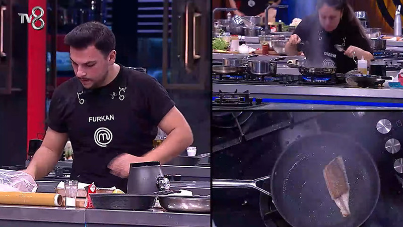 MASTERCHEFTE BU HAFTA ELENEN YARIŞMACI BELLİ OLDU Dün akşam (8 Kasım) MasterChefte kim elendi, kim gitti Murat Can mı, Çağlar mı elendi Şeflerin kararı belli oldu... Duygusal anlar