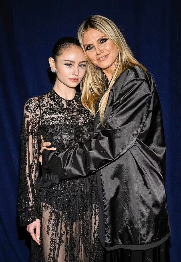 Yerden yere vuruldular ama vazgeçmediler… Model anne kızdan yeni pozlar