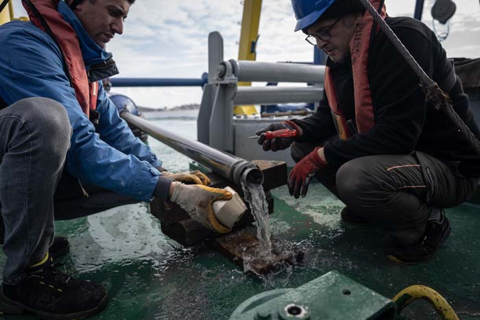 Marmara Denizinin derinliklerinden örnekler alındı Bilim dünyasına ışık tutacak: Keşfedilmeyi bekliyor dedi ve açıkladı