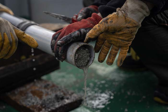 Marmara Denizinin derinliklerinden örnekler alındı Bilim dünyasına ışık tutacak: Keşfedilmeyi bekliyor dedi ve açıkladı