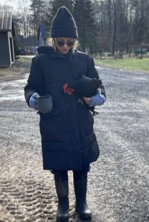 İKİNCİ BEBEĞİNİ DE SESSİZ SEDASIZ BURADA DÜNYAYA GETİRDİ