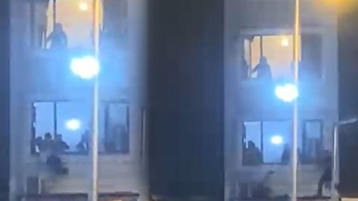 Fatih'te dehşet anları: Komşusuna darbedip pencereden attı