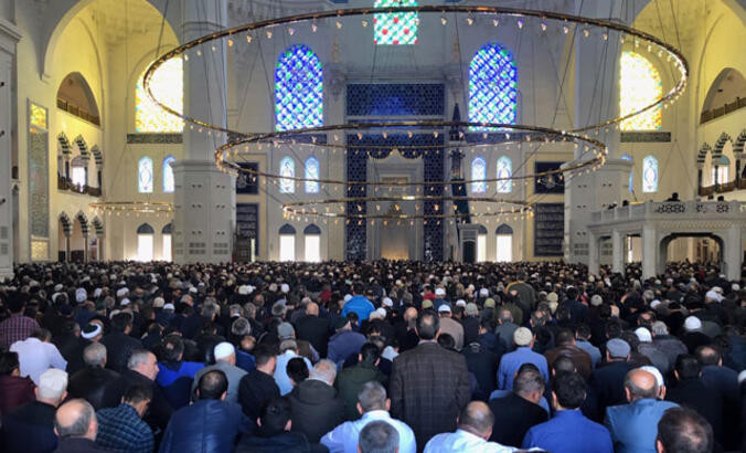 DİYANET CUMA NAMAZI SAATİ İSTANBUL, ANKARA, İZMİR (İl il cuma namazı vakit listesi) || 14 Kasım cuma namazı kaçta, kaç dakika sürecek, nasıl kılınır, kaç rekat İşte tüm illerin (81 il) bu haftaki cuma namazı saatleri görüntüleme ekranı