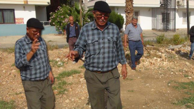 Su altı kaynaklarının yerini tespit ediyor: Bulduğunda elektrik çarpmışa dönüyor! 'Beni merak sardı, yeteneğimi keşfettim'