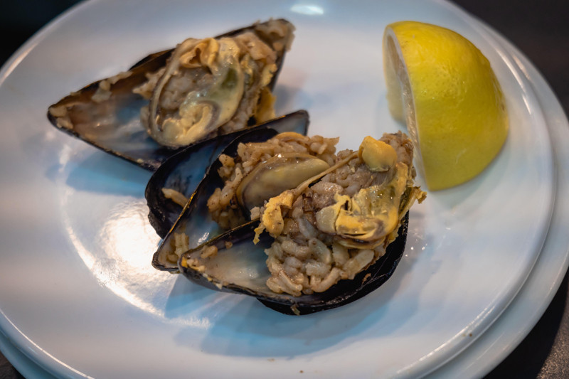 Bir tanesi bile zehirlemek için yeterli Aynı tezgahtan binlerce kişi yedi neden sadece onlar etkilendi Bir tanesi bile zehirlemek için yeterli Aynı tezgahtan binlerce kişi yedi neden sadece onlar etkilendi