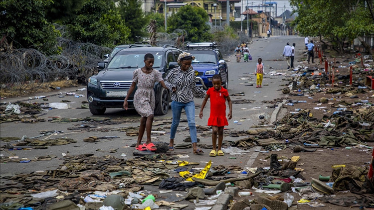 Kongo'da isyancılar sağlık merkezine saldırdı: En az 20 sivil öldürüldü