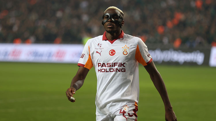Victor Osimhen'den sağlık durumu hakkında açıklama!