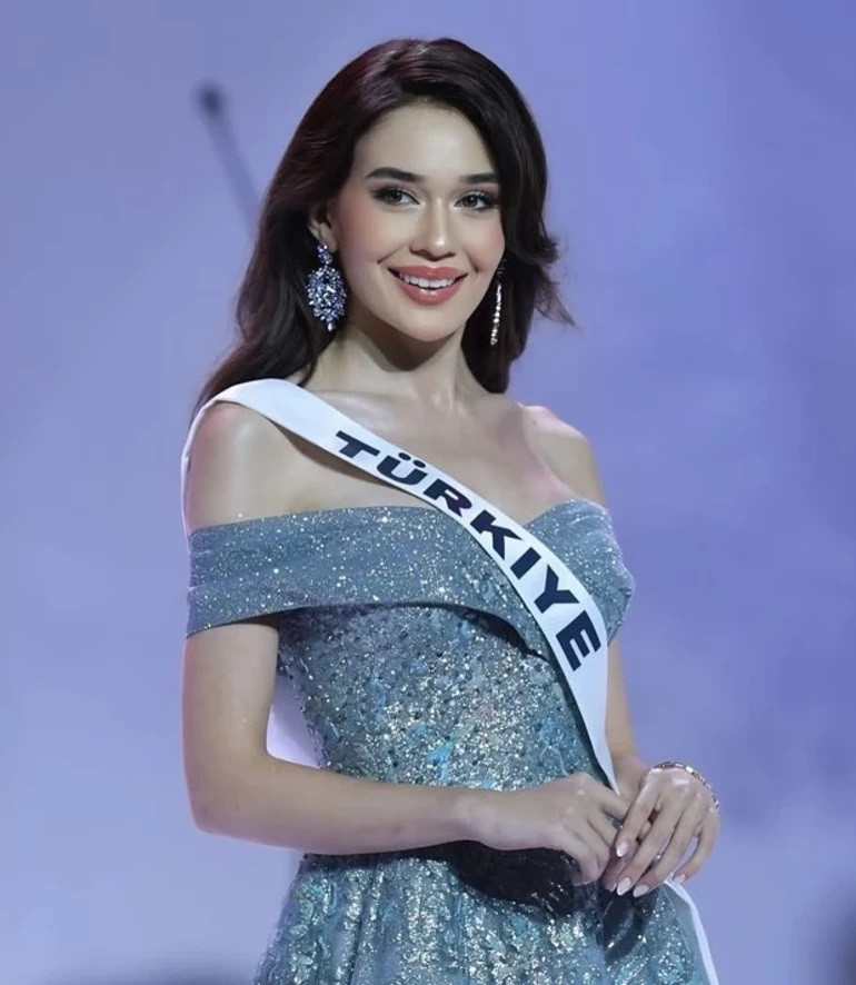 Ceren Arslan kimdir, kaşında, nereli Miss Universe (Kainat Güzellik Yarışması) temsilcimiz Ceren Arslan oy ver bilgisi