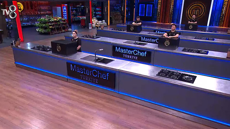 MASTERCHEFTE İLK TURDA KİMLER ÇIKTI MASTERCHEFTE İLK TURDA KİMLER ÇIKTI