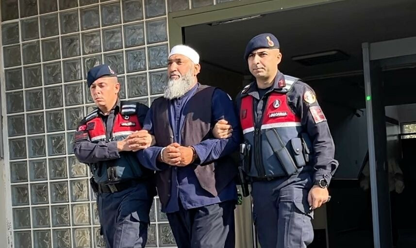 Aydın'da Atatürk'e hakaret içerikli paylaşım yapan şüpheli tutuklandı