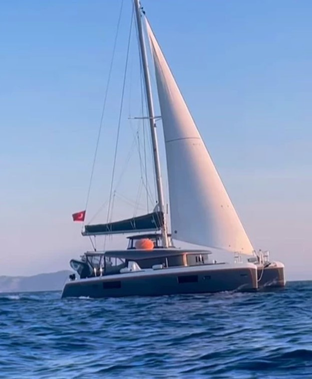  Pazarda tezgahım var karpuz satıyorum...