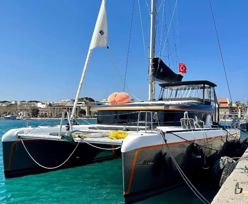  Pazarda tezgahım var karpuz satıyorum...