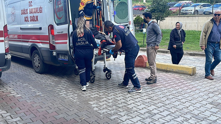 Bursa'da 20 öğrenci, gıda zehirlenmesi şüphesiyle hastaneye kaldırıldı