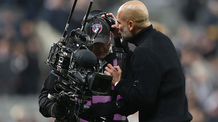 Guardiola, olay hareketi için özür diledi: 'Utanç duyuyorum!'