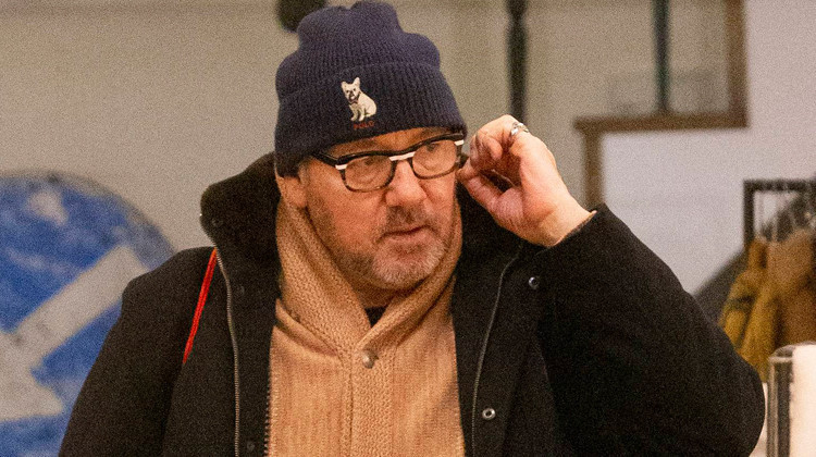 Emektar oyuncu 'Evsiz kaldım' demişti... Hayranlarından çağrı üstüne çağrı yağdı: Kapımız sana her zaman açık