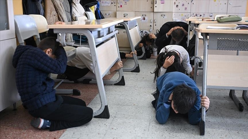DEPREM TATBİKATI SON DURUM || 26 Kasım (bugün) deprem tatbikatı iptal mi oldu, hangi tarihte yapılacak Deprem tatbikatı ne zaman yapılacak, saat kaçta DMMden Büyük Marmara Depremi Tatbikatı açıklaması DEPREM TATBİKATI SON DURUM || 26 Kasım (bugün) deprem tatbikatı iptal mi oldu, hangi tarihte yapılacak Deprem tatbikatı ne zaman yapılacak, saat kaçta DMMden Büyük Marmara Depremi Tatbikatı açıklaması