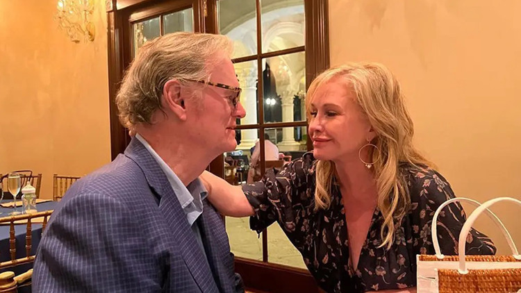 Sosyetik çift bir yastıkta 46 yılı devirdi