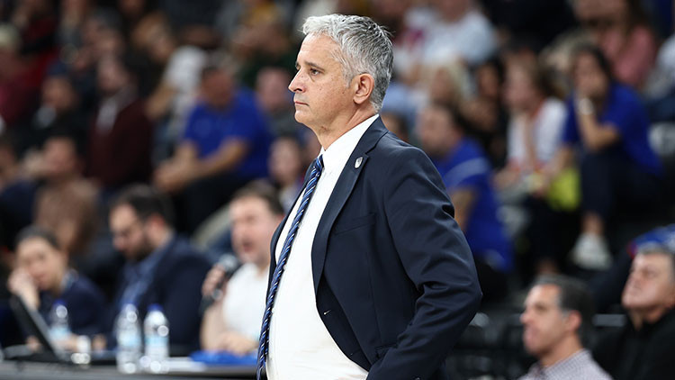 Anadolu Efes’te Igor Kokoskov dönemi sona erdi!
