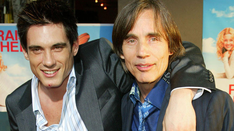 Ünlü şarkıcının evlat acısı... Oğlunu genç yaşında kaybetti