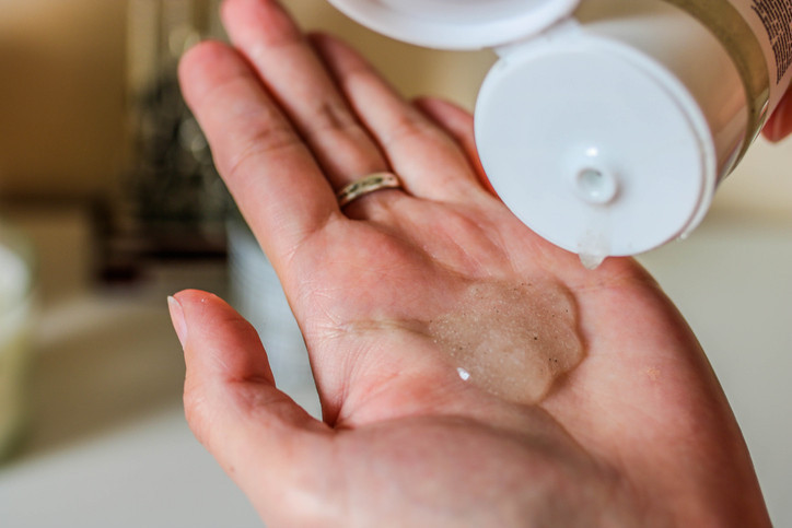 Mucize vaat eden kozmetikleri sakın almayın Uzman isimden çok önemli uyarılar