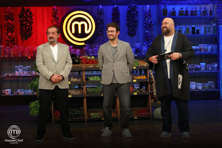 MASTERCHEF ELEME ADAYLARI BELLİ OLDU (28 KASIM 2025-CUMA) | Dün akşam MasterChef potaya kim gitti, eleme adayı kim oldu, 2. dokunulmazlık oyununu hangi takım kazandı İşte MasterChef 3. ve 4. eleme adayları