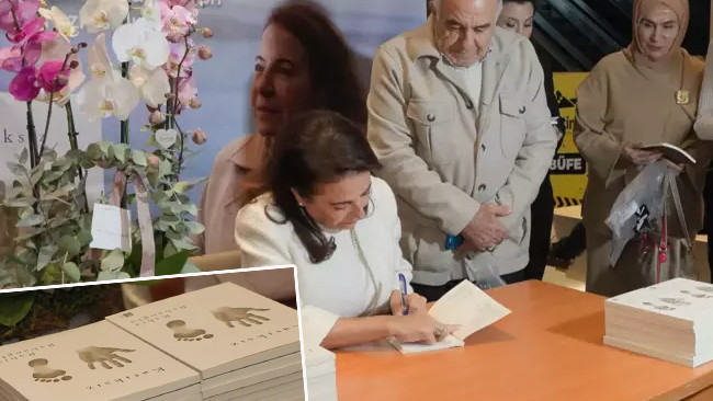 Rabia Babaoğlu’nun yeni kitabı 'Katıksız' okurlarla buluştu