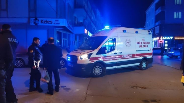 Aksaray’da satırlı kavga; 1 ağır yaralı