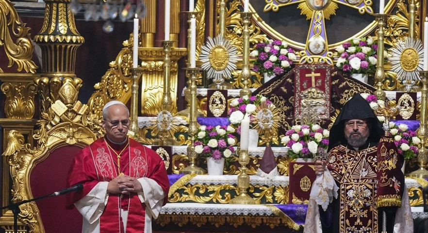 Papa 14. Leonun Kumkapı Meryem Ana Kilisesindeki ziyaretinden kareler