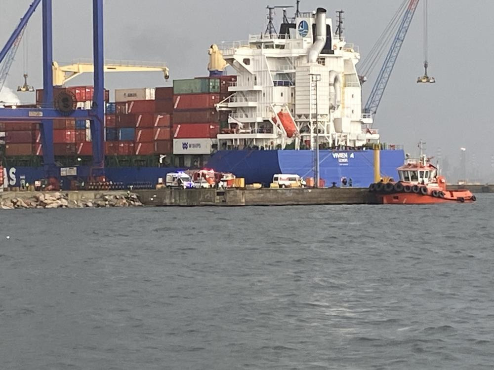 Kocaeli'de kayık alabora oldu: 1 kişi kurtarıldı, 1 kişi aranıyor