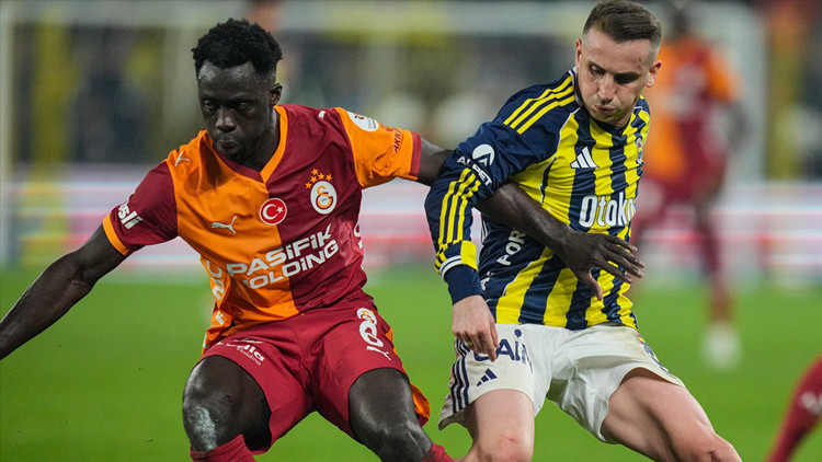 GALATASARAY VE FENERBAHÇENİN KAÇ PUANI VAR