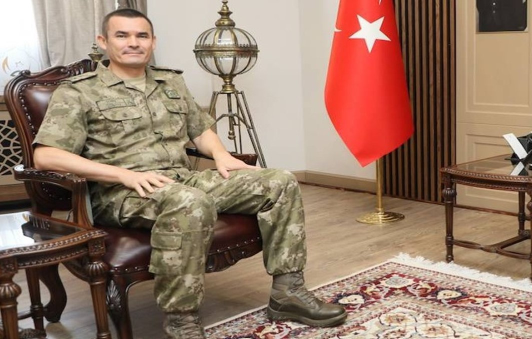 Makam aracıyla insan kaçakçılığı yapan eski tuğgeneralin cezası kesinleşti