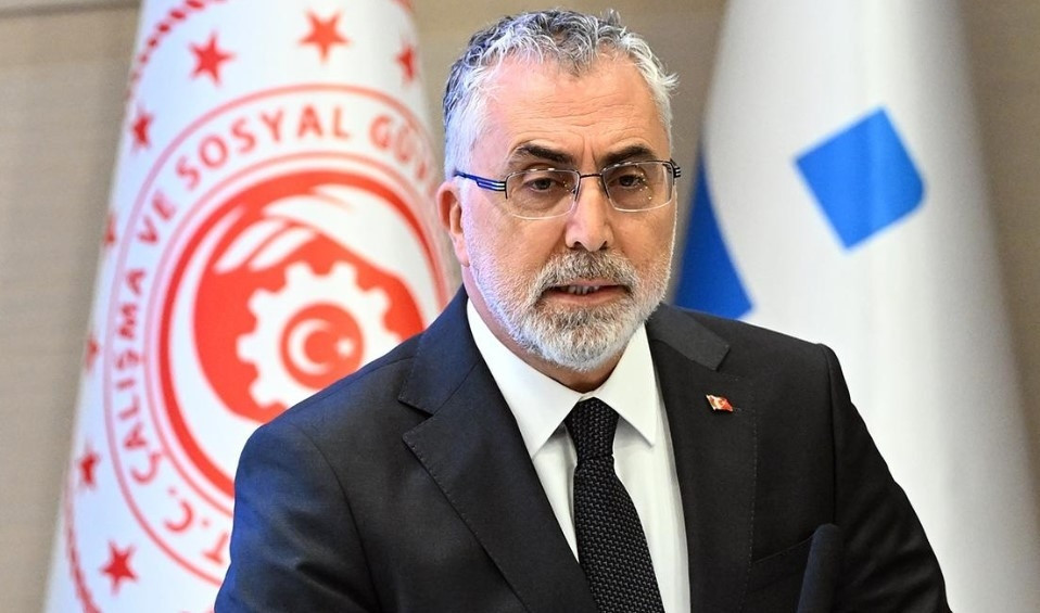BAKAN IŞIKHAN: ASGARİ ÜCRET TOPLANTISINDA TÜM TARAFLARI MASADA GÖRMEK İSTİYORUZ