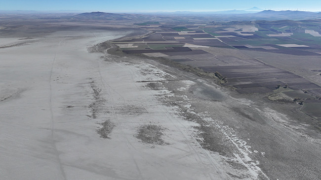 Uydu görüntüleri incelendi: 40 yılda yüzde 94 kayıp Yüzeyde daralmalar başladı