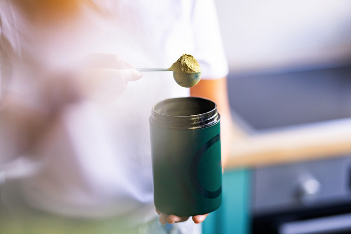 Protein tozları bir aldatmaca mı yoksa ihtiyaç mı Kimler kullanmalı, kimler uzak durmalı